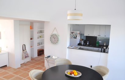 Reventa - House - Detached Villa - Estepona - Estepona Centro