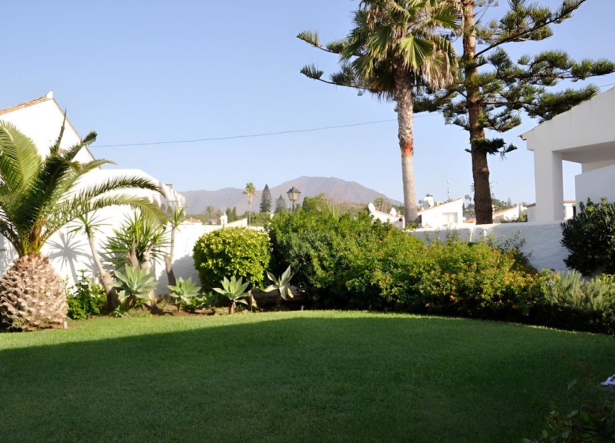 Reventa - House - Detached Villa - Estepona - Estepona Centro