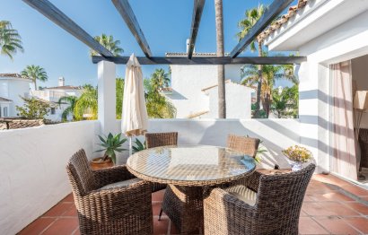 Resale - Apartment - Penthouse Duplex - Marbella - Nueva Andalucia