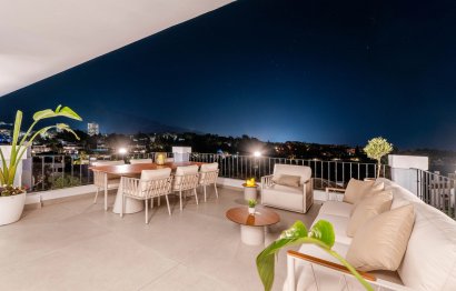 Resale - Apartment - Penthouse - Marbella - Nueva Andalucia