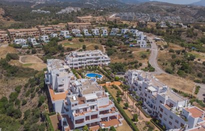 Resale - Apartment - Penthouse Duplex - Estepona - New Golden Mile