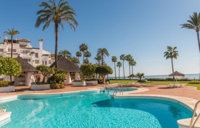 Resale - Apartment - Penthouse Duplex - Estepona - Estepona Centro