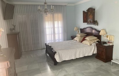 Resale - House - Detached Villa - Estepona - Selwo