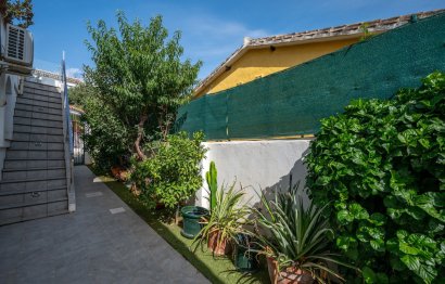 Resale - House - Detached Villa - Mijas - El Chaparral