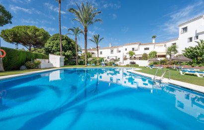 Resale - House - Townhouse - Marbella