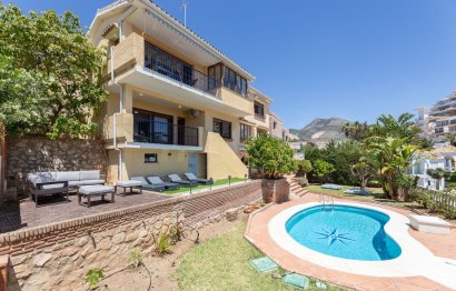 Resale - House - Detached Villa - Benalmádena - Benalmadena Costa