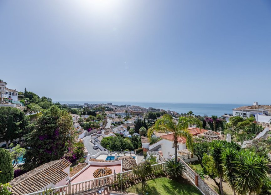 Resale - House - Detached Villa - Benalmádena - Benalmadena Costa