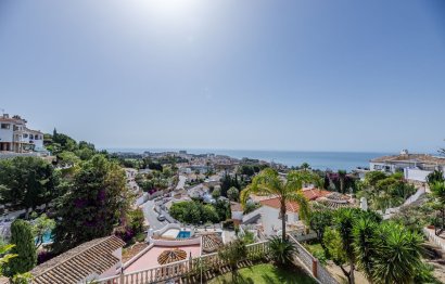 Resale - House - Detached Villa - Benalmádena - Benalmadena Costa