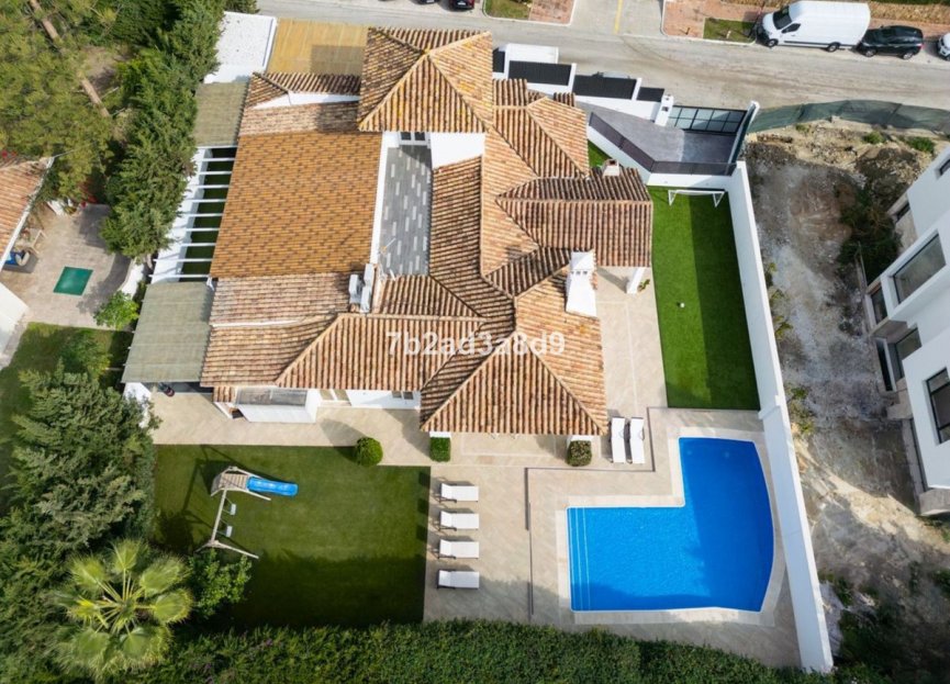 Resale - House - Detached Villa - Estepona - New Golden Mile