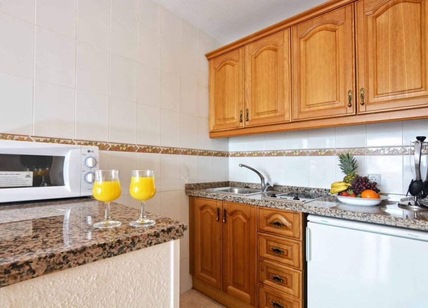 Resale - Apartment - Middle Floor Apartment - Fuengirola - Fuengirola Centro