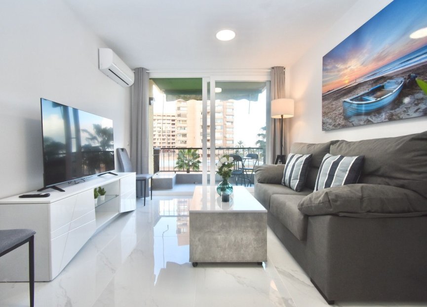 Resale - Apartment - Middle Floor Apartment - Fuengirola - Fuengirola Centro