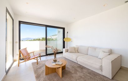 Resale - Apartment - Penthouse - Marbella - Altos de los Monteros