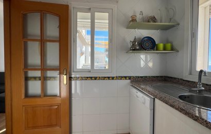 Resale - Apartment - Middle Floor Apartment - Benalmádena - Benalmadena Centro