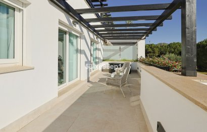 Reventa - House - Semi-Detached House - Marbella - Santa Clara