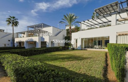 Reventa - House - Semi-Detached House - Marbella - Santa Clara