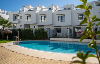 Resale - House - Townhouse - Fuengirola - Fuengirola Centro