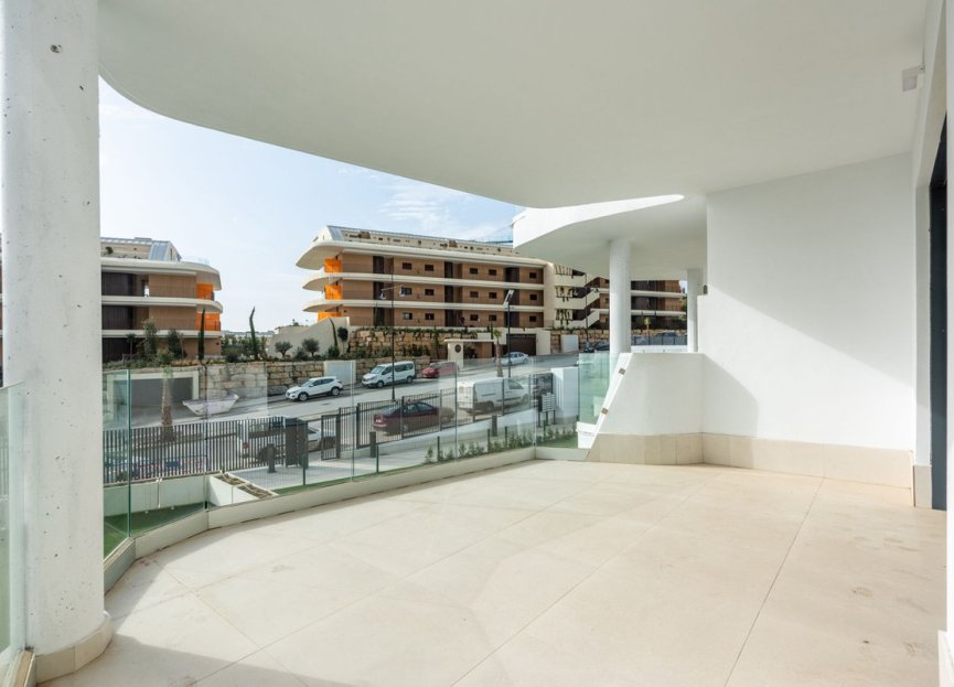 Resale - Apartment - Middle Floor Apartment - Fuengirola - Fuengirola Centro