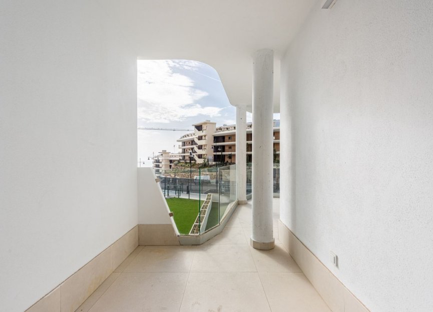 Resale - Apartment - Middle Floor Apartment - Fuengirola - Fuengirola Centro