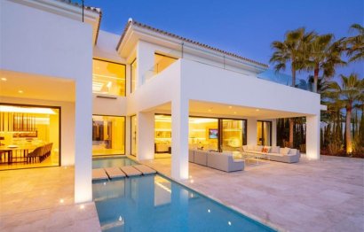 Resale - House - Detached Villa - Marbella - Nueva Andalucia