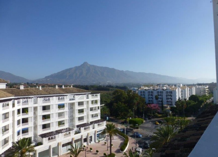 Reventa - Apartment - Penthouse - Marbella - Puerto Banús