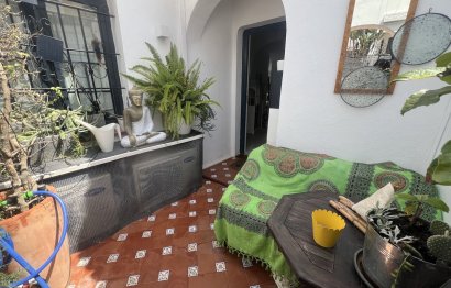 Resale - Apartment - Ground Floor Apartment - Marbella - Puerto de Cabopino