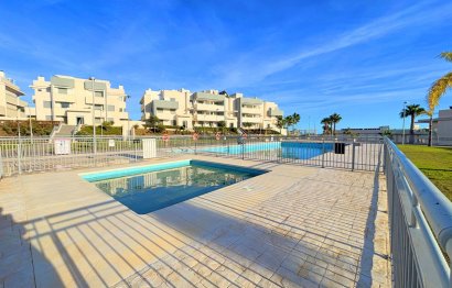 Resale - Apartment - Penthouse - Estepona - Estepona Centro