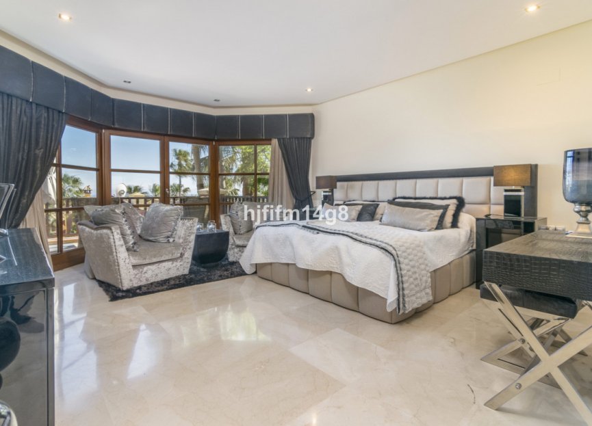 Resale - House - Detached Villa - Marbella - The Golden Mile