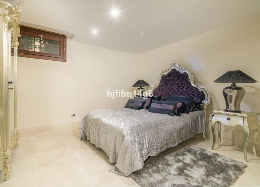 Resale - House - Detached Villa - Marbella - The Golden Mile