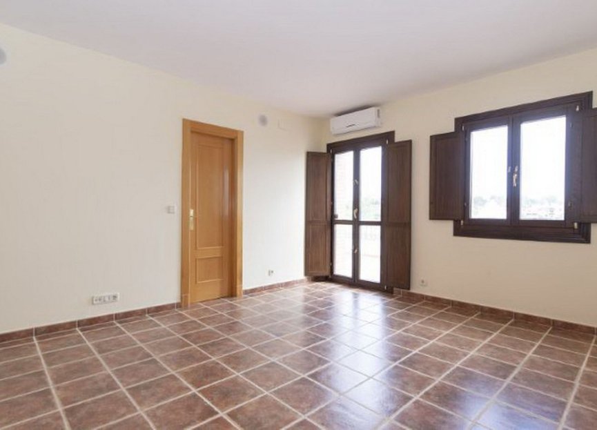 Resale - House - Townhouse - Estepona - Atalaya