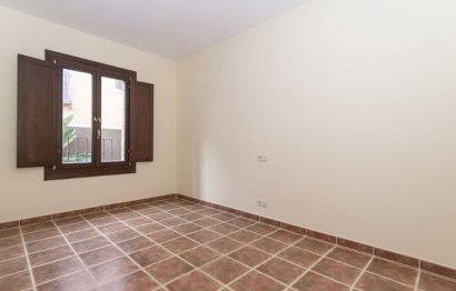 Resale - House - Townhouse - Estepona - Atalaya