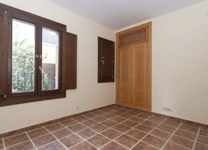 Resale - House - Townhouse - Estepona - Atalaya