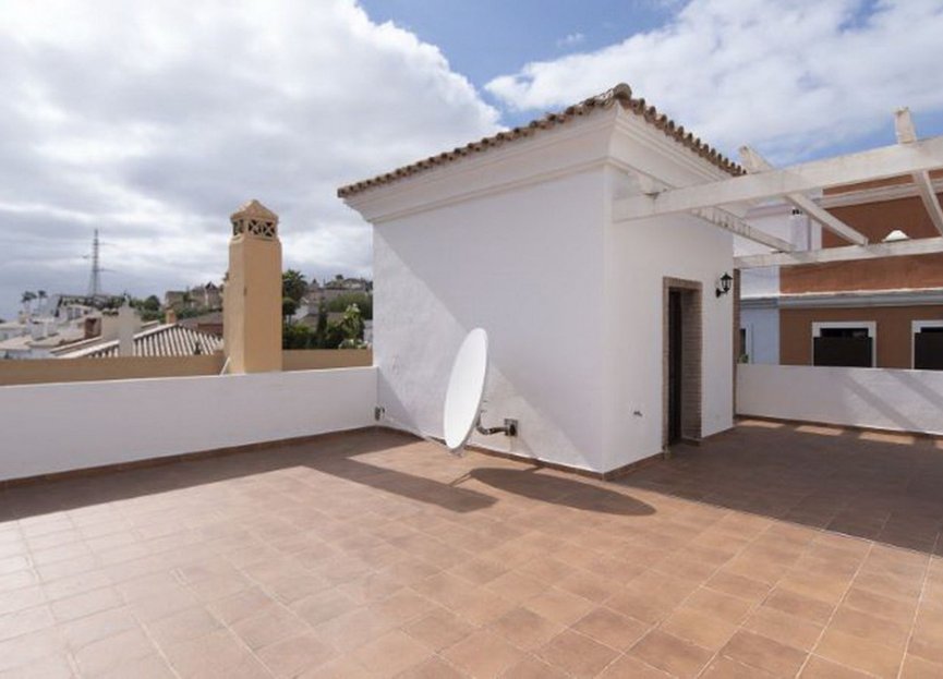 Resale - House - Townhouse - Estepona - Atalaya