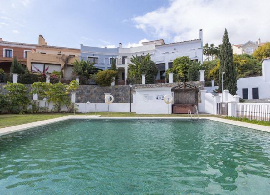 Resale - House - Townhouse - Estepona - Atalaya