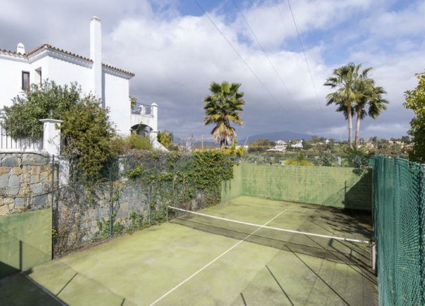 Resale - House - Townhouse - Estepona - Atalaya