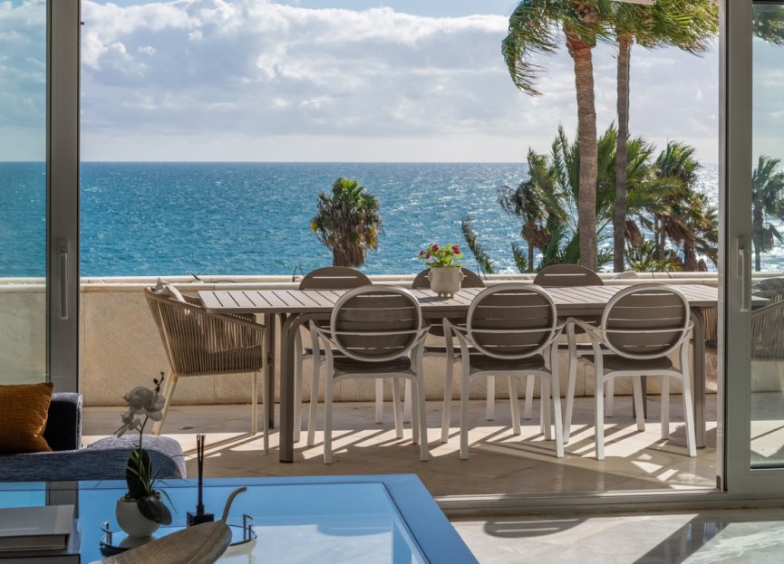 Resale - Apartment - Penthouse - Marbella - Puerto Banús