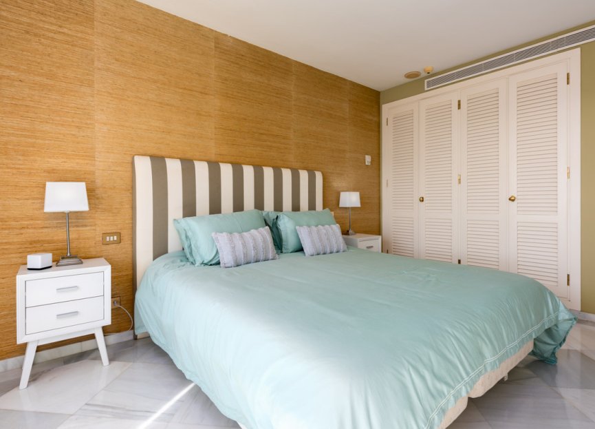 Resale - Apartment - Penthouse - Marbella - Puerto Banús