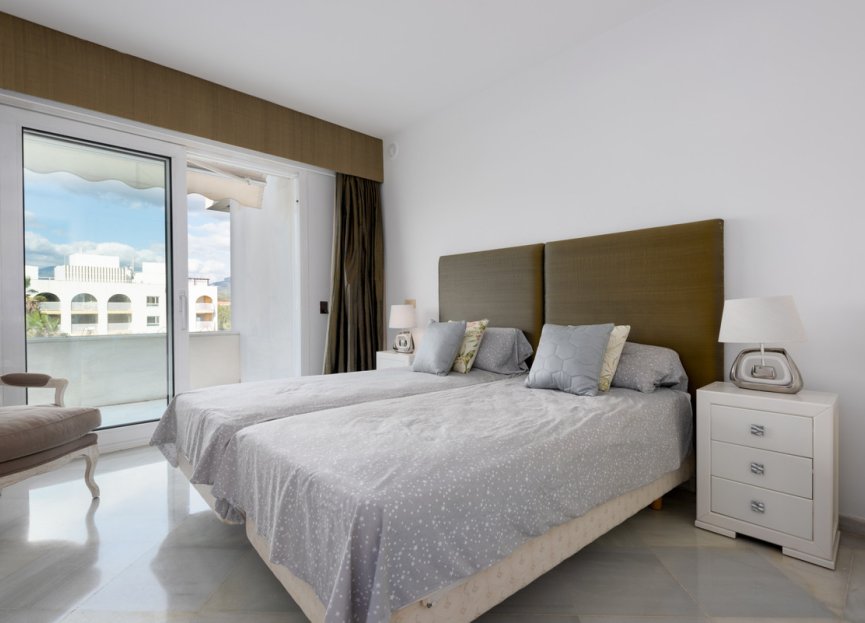 Reventa - Apartment - Penthouse - Marbella - Puerto Banús