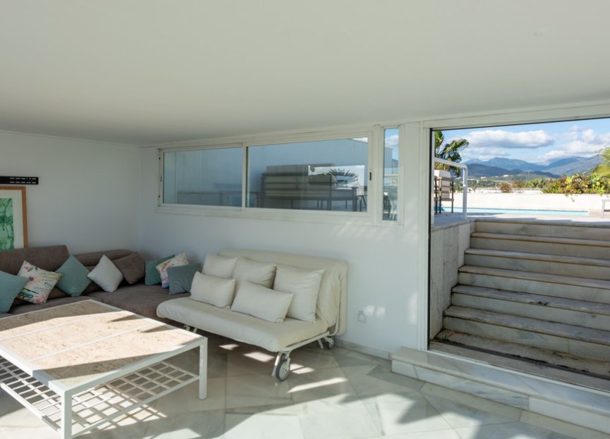 Resale - Apartment - Penthouse - Marbella - Puerto Banús