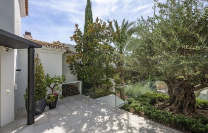 Resale - House - Detached Villa - Marbella - Nagüeles