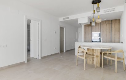 Resale - Apartment - Middle Floor Apartment - Fuengirola - Fuengirola Centro