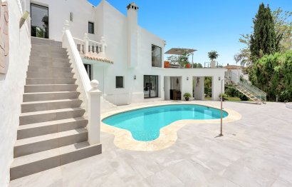 Resale - House - Detached Villa - Marbella - El Rosario