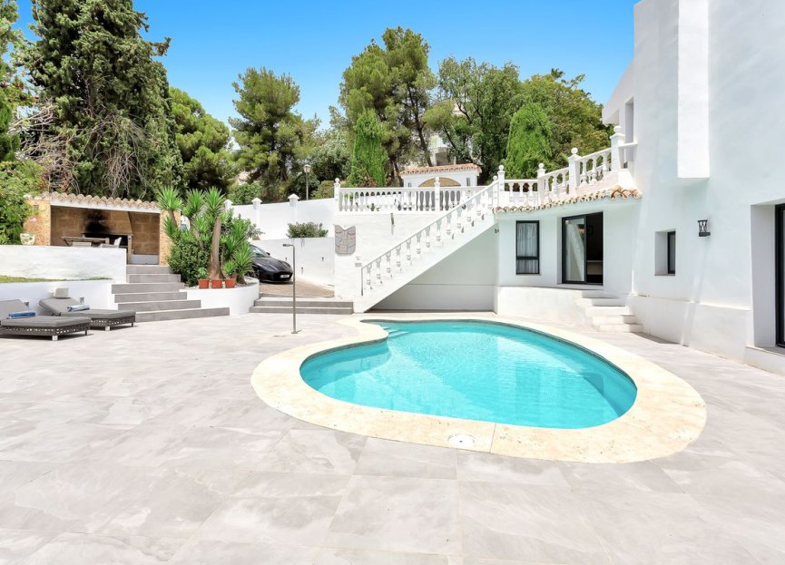 Resale - House - Detached Villa - Marbella - El Rosario