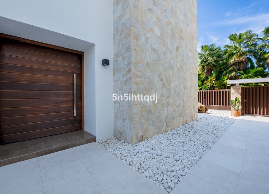 Resale - House - Detached Villa - Benahavís - Benahavís Centro