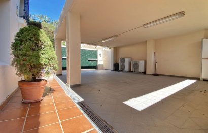 Resale - House - Detached Villa - Marbella - Marbella Centro