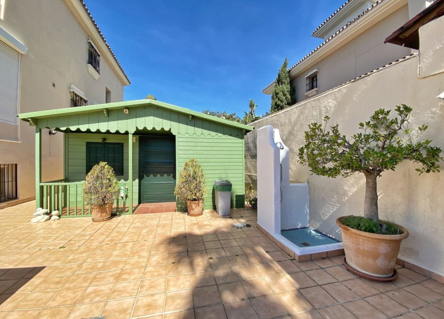 Resale - House - Detached Villa - Marbella - Marbella Centro