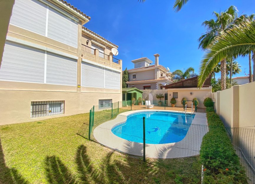 Resale - House - Detached Villa - Marbella - Marbella Centro