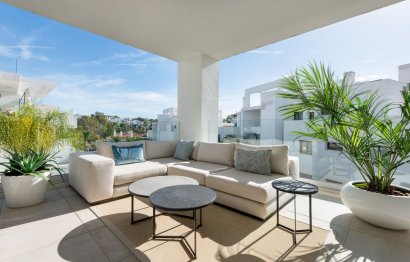 Resale - Apartment - Middle Floor Apartment - Estepona - Estepona Centro