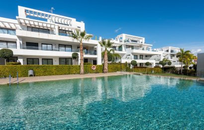 Resale - Apartment - Middle Floor Apartment - Estepona - Estepona Centro