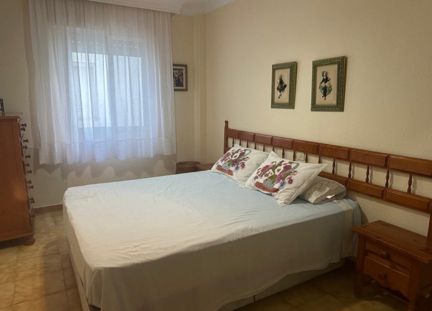 Resale - Apartment - Middle Floor Apartment - Benalmádena - Benalmadena Centro