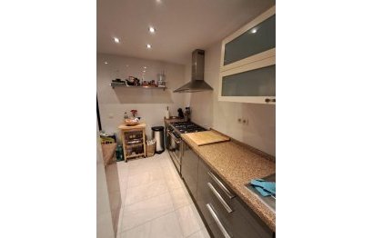 Resale - Apartment - Middle Floor Apartment - Fuengirola - Fuengirola Centro